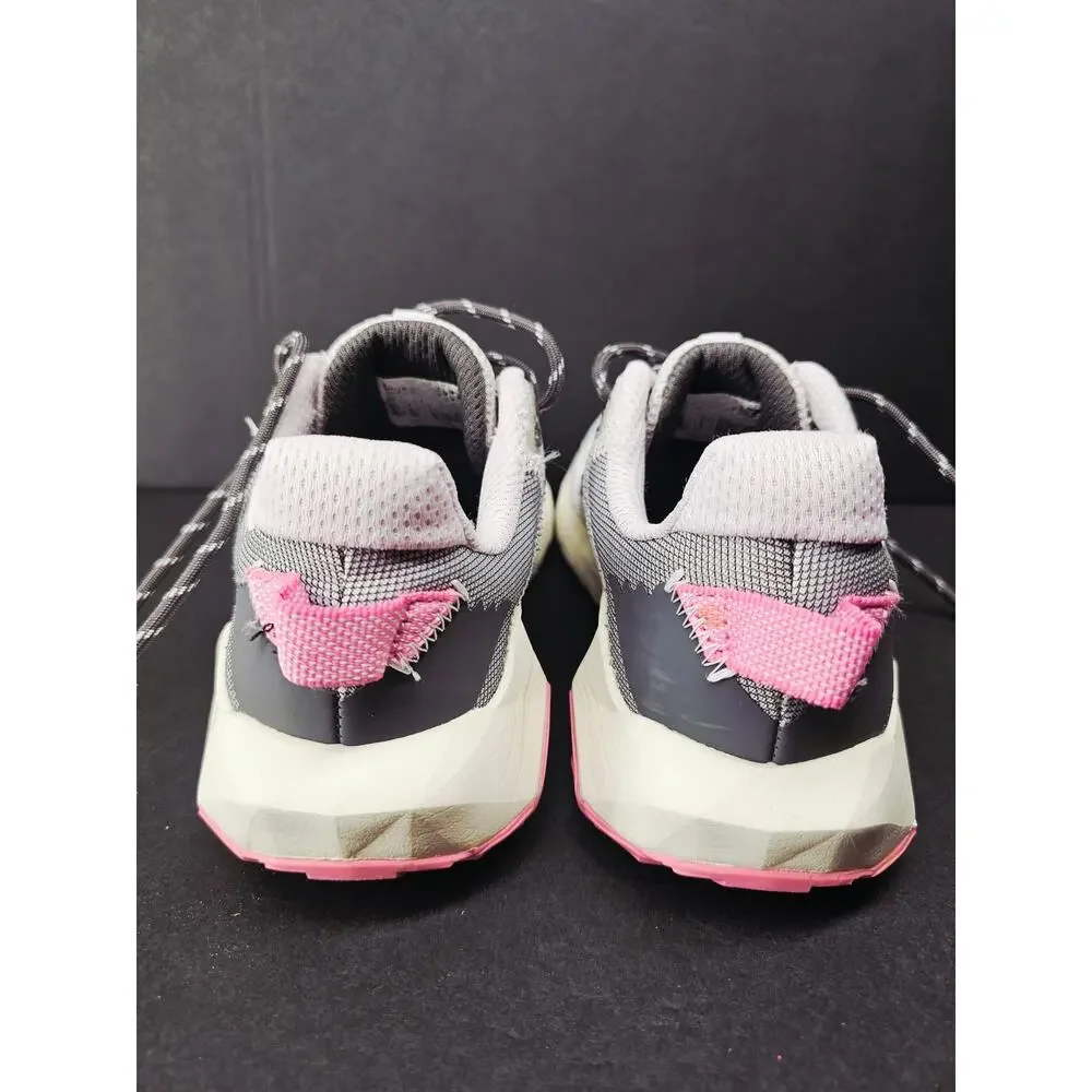 New Balance Women 7 Comfy footwear